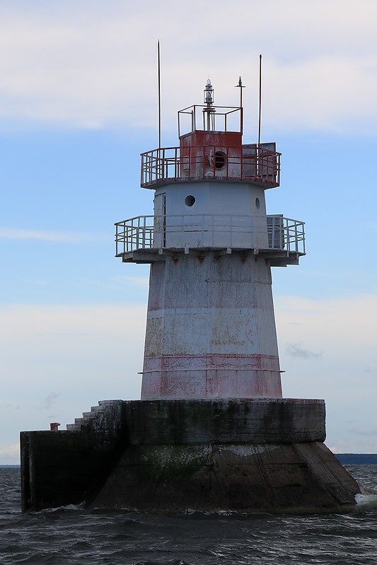 Gulf of Finland / Vyborgskiy lighthouse
Author of the photo: [url=http://fotki.yandex.ru/users/winterland4/]Vyuga[/url]
Keywords: Gulf of Finland;Russia;Vyborg;Offshore