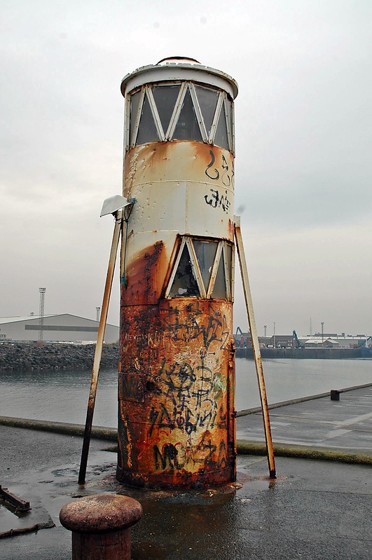 Ayr / South Pier Head light
Ayr Harbour Marker, on the port side on entry
Keywords: Ayr;Scotland;United Kingdom;Ayr bay