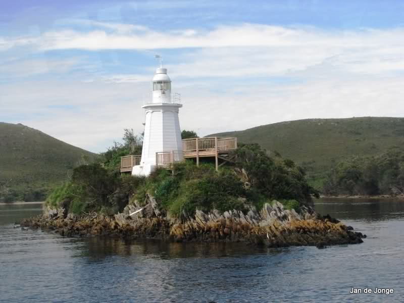 Hells Gates / Bonnet Island Lighthouse
Keywords: Tasmania;Macquarie Harbour;Australia;Southern ocean