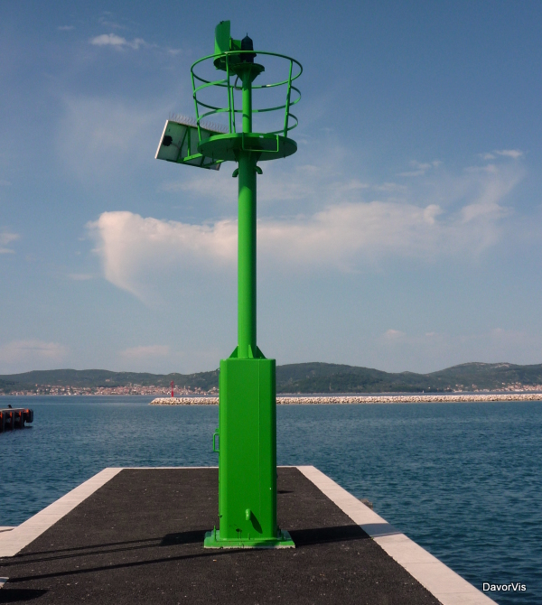 Zadarski Kanal / Ga??enica new Ferry & Cruiser Harbor / Ferry Mole Light & North Breakwater Light (distant mid-left)
Keywords: Zadarski Kanal;Zadar;Croatia