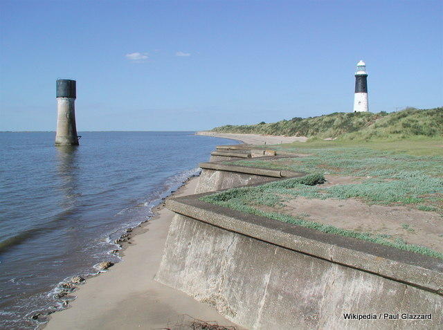 North Sea / Humber / Spurn Point High & Low (left) Lighthouses 
Keywords: Humber;England;United Kingdom;North sea