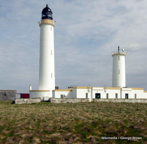 Orknay / Pentland Firth / Skerries Lighthouses High (left) & Low
Keywords: Pentland Skerries;Scotland;United Kingdom;Pentland Firth