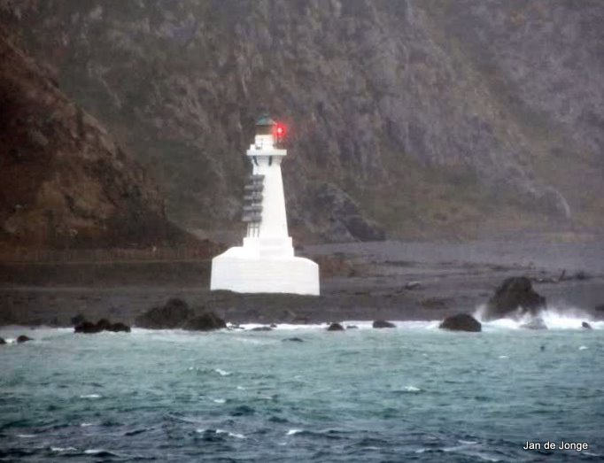 Wellington / Hawkes Bay / Pencarrow Lower Lighthouse
Nice shot, just flashing.
Keywords: Wellington;New Zealand;Hawkes bay
