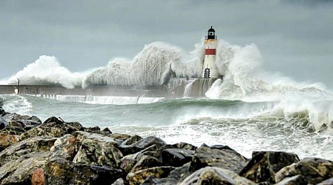 Aberdeenshire / Moray Firth / Fraserburgh / Balaclava Breakwater Lighthouse
Keywords: Fraserburgh;Scotland;North Sea;United Kingdom;Storm