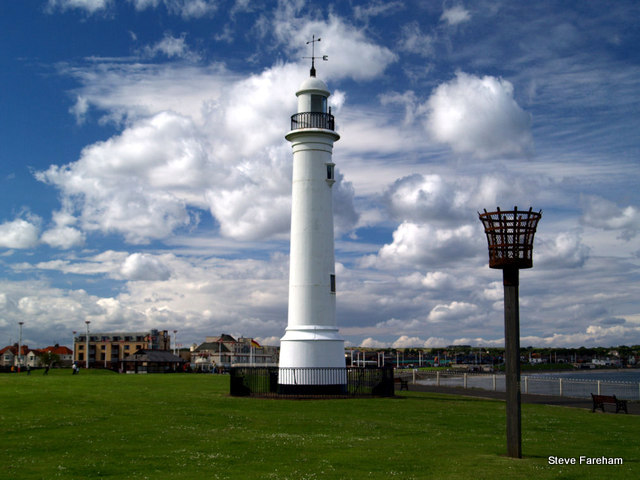 North Sea / Tyne and Wear / Sunderland / Ex Southpier Lighthouse
I believe the fire-basket should be an example of an older light.
Keywords: North Sea;England;United Kingdom;Sunderland