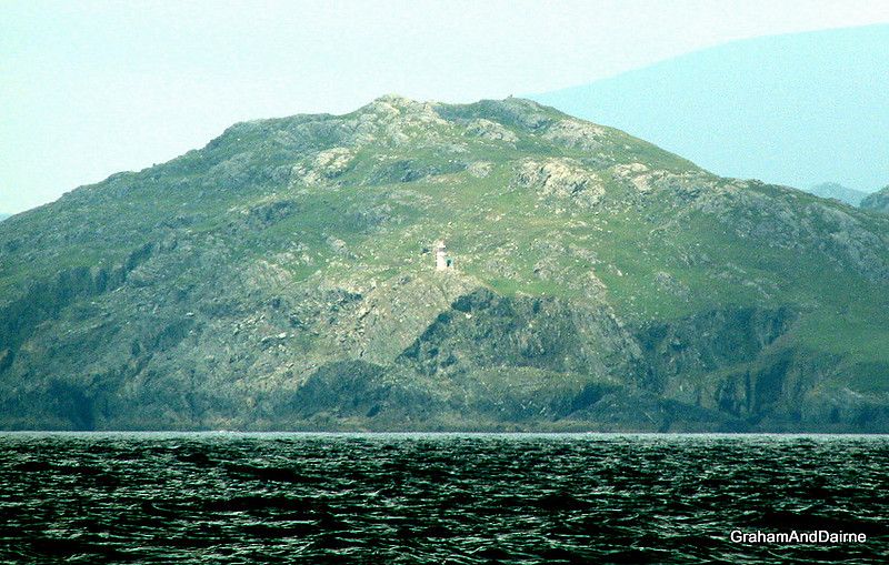 Connacht / County Mayo / Achillbeg Island / Entrance Clew Bay /  Achillbeg Lighthouse
Keywords: Connacht;Ireland;Atlantic ocean;Clew Bay;Mayo