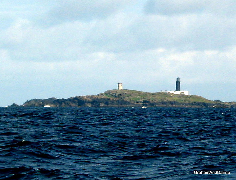 Connacht / County Galway / Slyne Head Lighthouse
Two lighthouses built 1836, only the black one (right) is still in function.
Keywords: Galway;Ireland;Atlantic ocean
