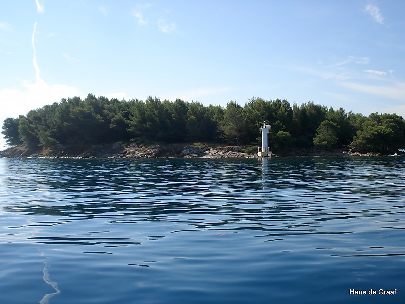 Ugljan Island / Entrance Mali ??drelac / Oto??i? Mi??njak light
Keywords: Croatia;Adriatic sea
