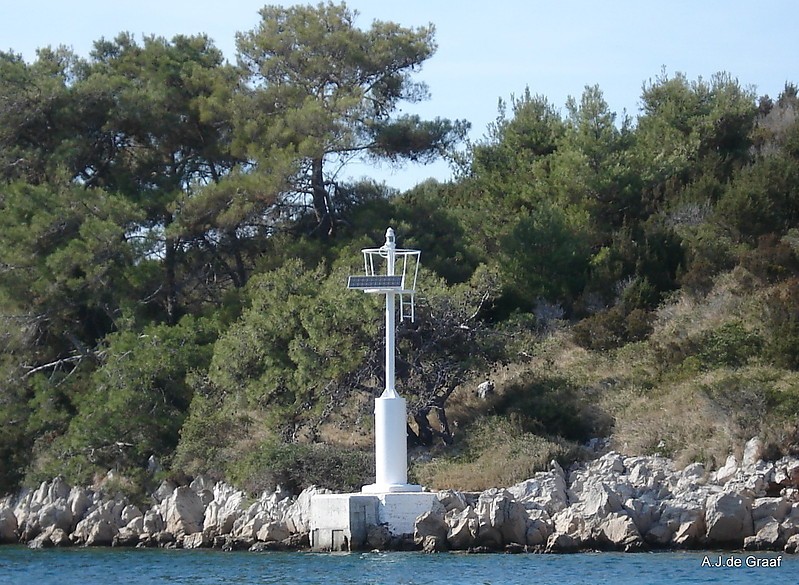 Ilovik Island / Otok Sv Petar light
Keywords: Croatia;Adriatic sea