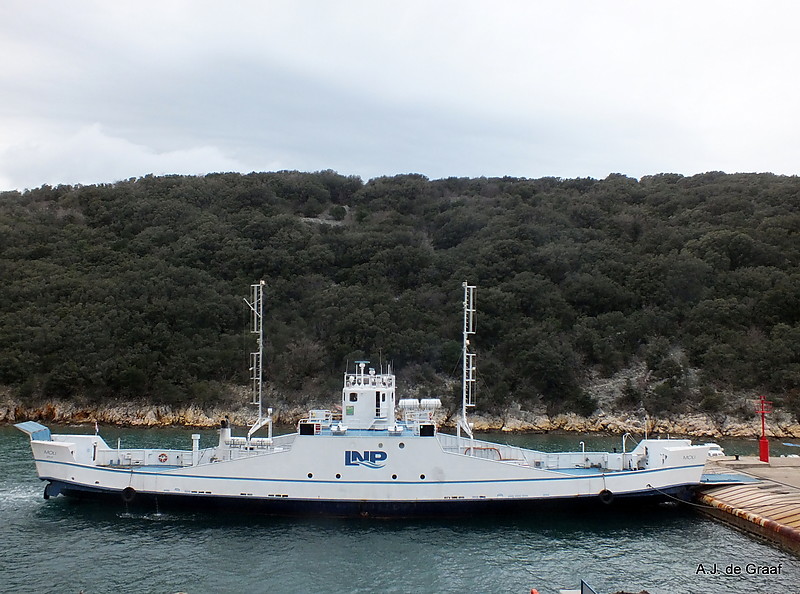 Krk / Valbiska / Ferry Quayhead Light
Keywords: Croatia;Adriatic sea;Krk