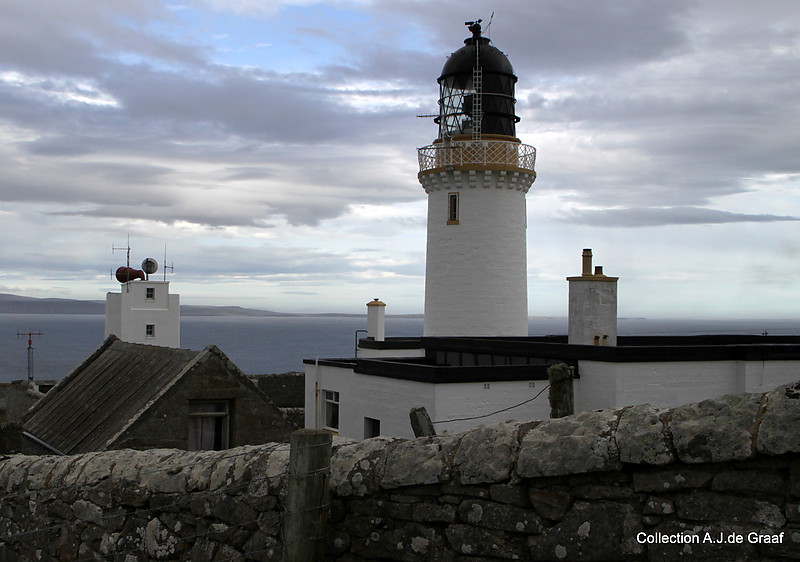 Pentland Firth / Dunnet Head Lighthouse
Built in 1831
Keywords: Scotland;United Kingdom;Dunnet Head;Pentland Firth