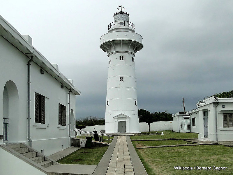 Luzon Strait / Cape Eluanbi Lighthouse
Southernmost point of Taiwan.
Keywords: Taiwan;South China sea;Luzon strait
