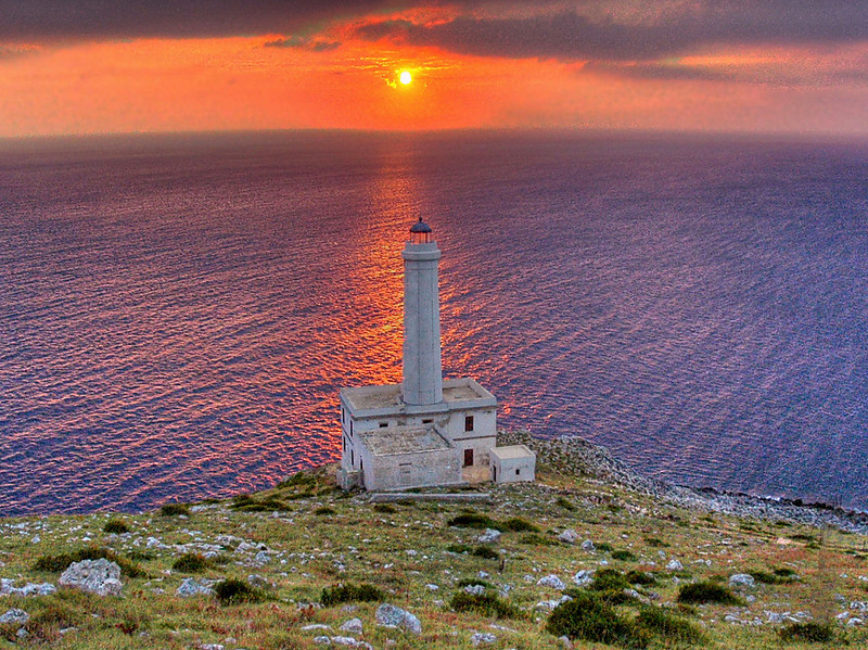 Otranto Strait / Entrance to the Adriatic Sea / Lecce Province / Capo d' Otranto Lighthouse (Faro la Palascia)(1)
Facing East, so this should be a sunrise.
Keywords: Otranto Strait;Italy;Lecce;Sunset