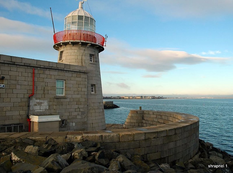 Leinster / County Fingal / Northside Dublin Bay / Howth Harbour / Eastpier Old Lighthouse
Keywords: Leinster;Dublin;Irish sea;Ireland