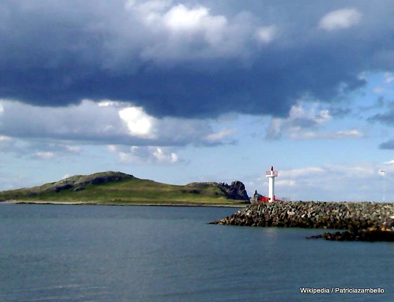 Leinster / County Fingal / Northside Dublin Bay / Howth Harbour / Eastpier New Lighthouse
Keywords: Leinster;Dublin;Irish sea;Ireland