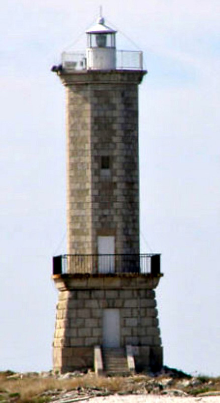 Kvarner / Hrid Galiola Lighthouse
An isolated rock, located N-W of Unije
Keywords: Croatia;Adriatic sea