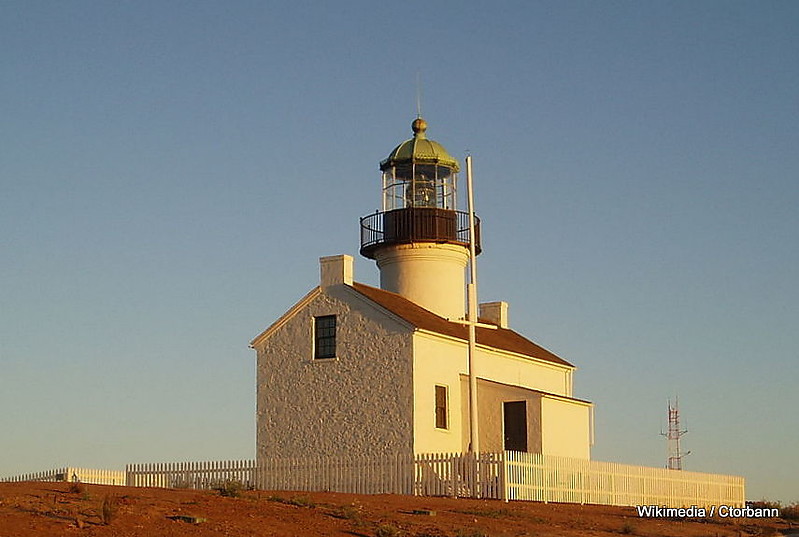 California / San Diego County / Point Loma Peninsula / (old) Point Loma Lighthouse
Keywords: California;United states;Pacific ocean;San Diego
