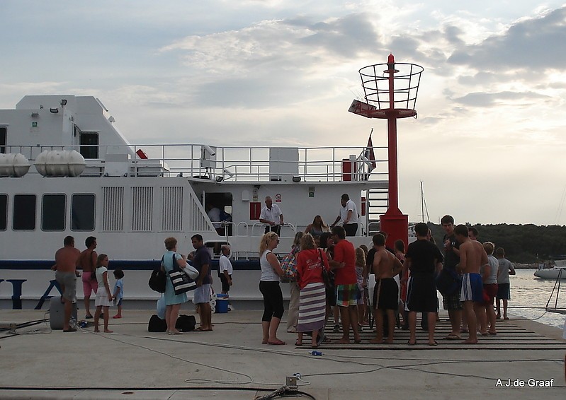 Molat Island / Zapuntel / Mole light
Catamaran Silba on the Zadar - Ist line 
Keywords: Croatia;Adriatic sea