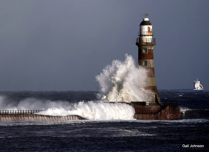 North Sea / Tyne and Wear / Sunderland / North Pier (Rokerpier) Lighthouse
Keywords: North Sea;England;United Kingdom;Sunderland;Storm