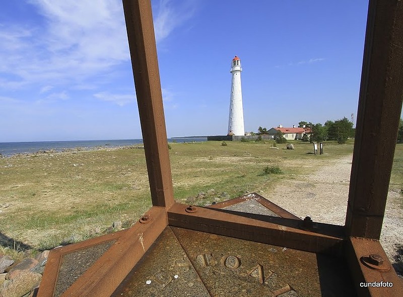 Tahkuna Neem / Tahkuna (Tackerort) Lighthouse
Keywords: Estonia;Hiiumaa;Baltic sea