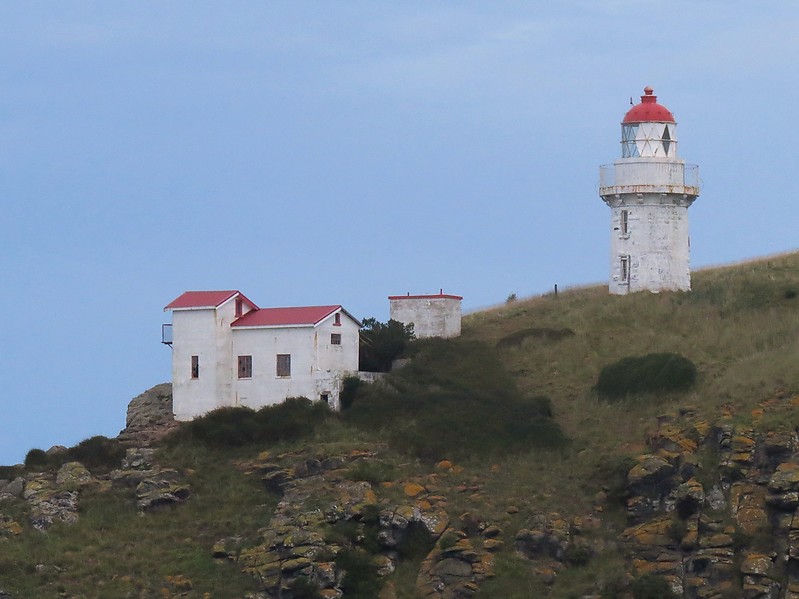 South Island / Otago peninsula / Taiaroa Head Lighthouse
Author of the photo: [url=https://www.flickr.com/photos/larrymyhre/]Larry Myhre[/url]
Keywords: New Zealand;Pacific ocean