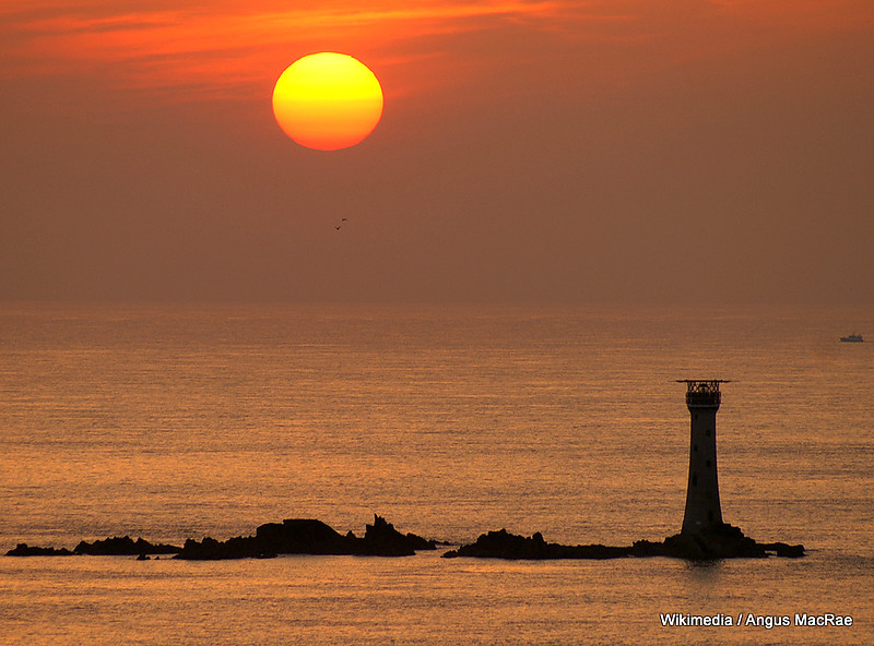 Celtic Sea / Lands End / Longships Lighthouse
Volcanic ash sunset.
Keywords: Cornwall;England;United Kingdom;Celtic sea;Offshore;Sunset