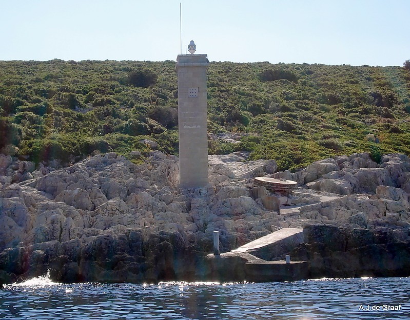 Ze??a light
On Ze??a island.
Keywords: Croatia;Adriatic sea
