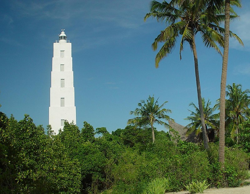 Indian Ocean / Zanzibar / Chumbe Island / Chumbe Lighthouse
Keywords: Tanzania;Zanzibar;Indian ocean;Zanzibar Channel