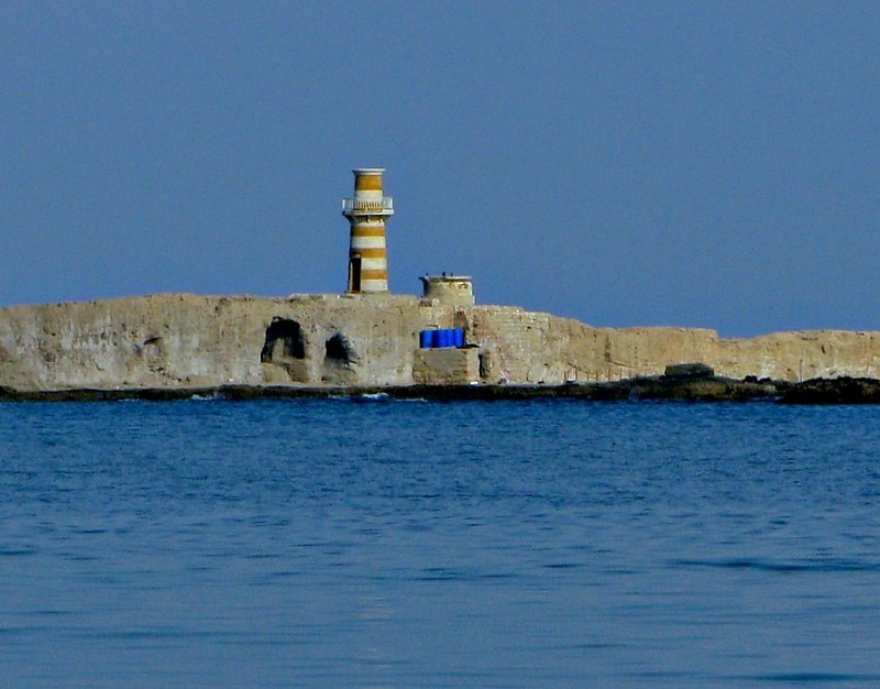Al-Zeereh Island / Saida (Sidon) / Saida Lighthouse
Keywords: Lebanon;Saida;Mediterranean sea