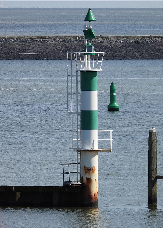 DEN OEVER - Buitenhaven - N Dam - Head light
Keywords: Netherlands;Ijsselmeer;Den Oever