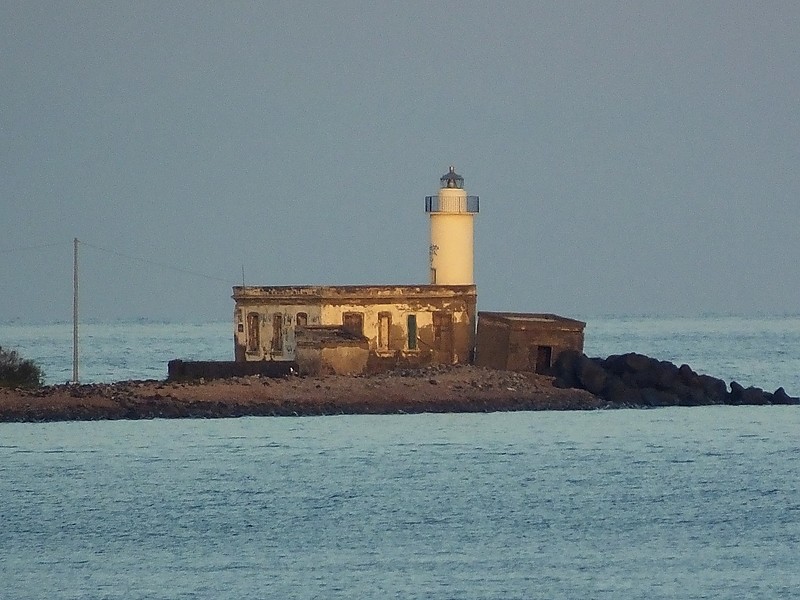 AEOLIAN ISLANDS - SALINA - Punta Lingua Lighthouse
Keywords: Eolian Islands;Salina;Italy;Tyrrhenian Sea