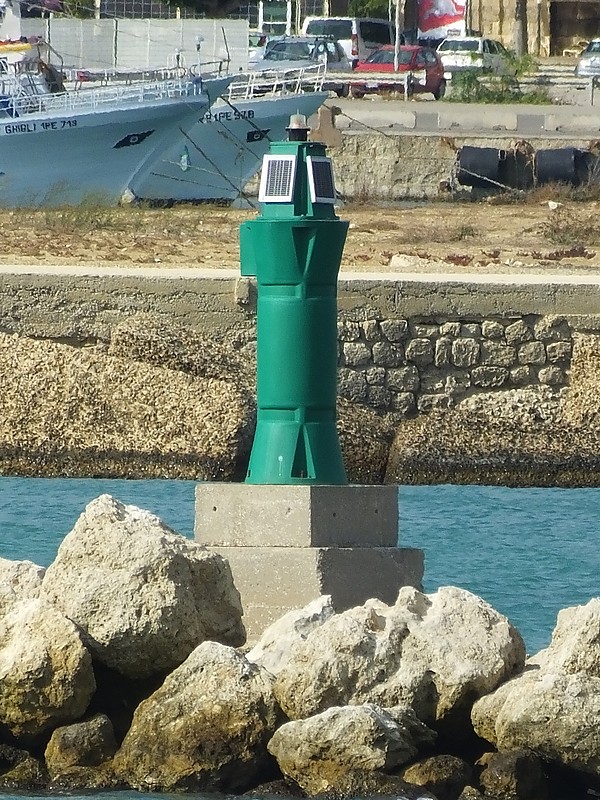 LICATA - Marina Cala del Sole - E Mole - Head light
Keywords: Sicily;Italy;Mediterranean sea;Licata