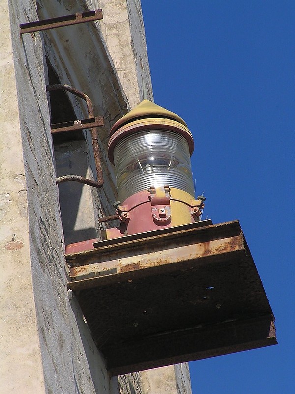 CAORLE - Caorle Point light, East of Town
The light on the church tower in detail
Keywords: Caorle;Italy;Venice;Adriatic sea;Lamp