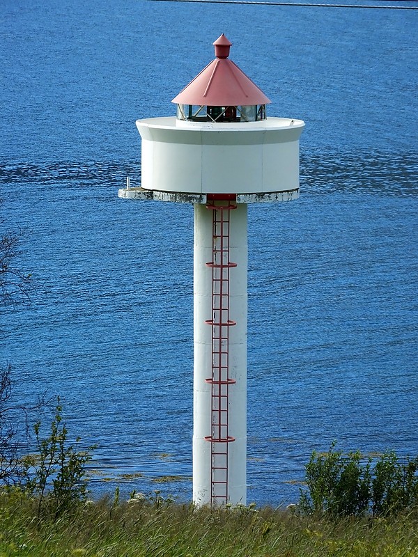 JØKELFJORD Lighthouse
Keywords: Jokelfjord;Norway