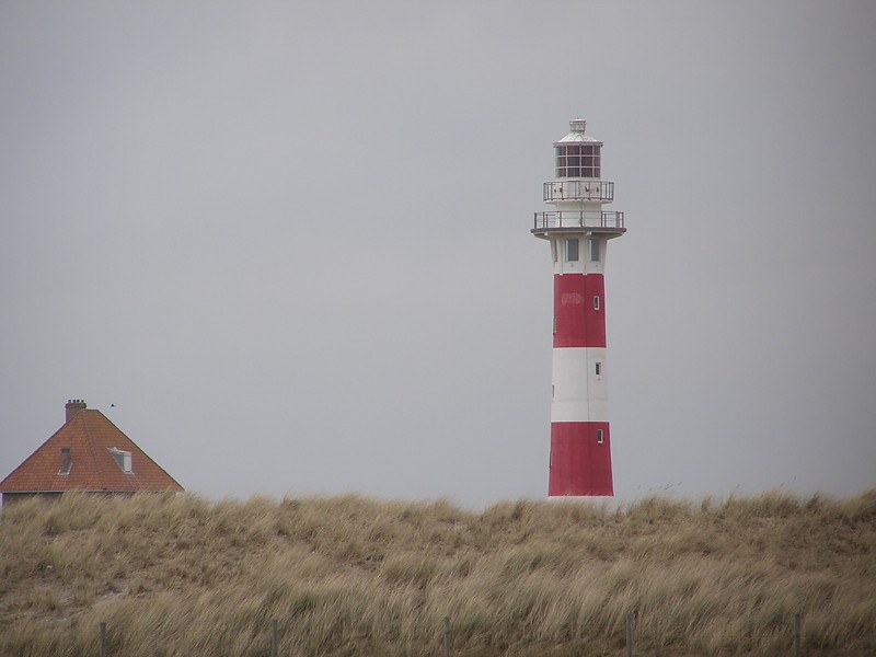 Nieuwport Lighthouse
Nieuwport Lighthouse
Keywords: Belgium;Nieuwpoort;English channel