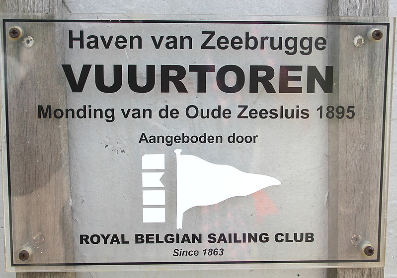 Zeebrugge Zeesluis (Omookaai) lighthouse - plate
Keywords: North Sea;Zeebrugge;Belgium;Plate