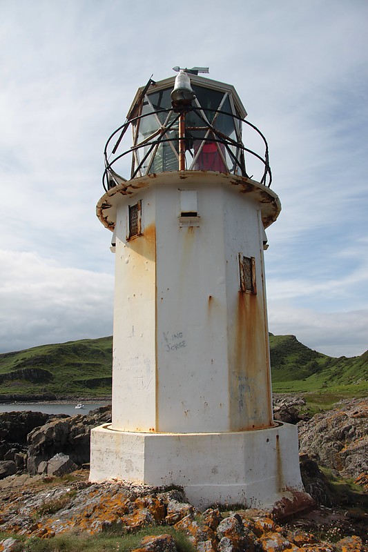 Rubn'an Eun lighthouse
Rubn'an Eun lighthouse
Keywords: United Kingdom;Isle of Bute Ward;Kilchattan;Scotland