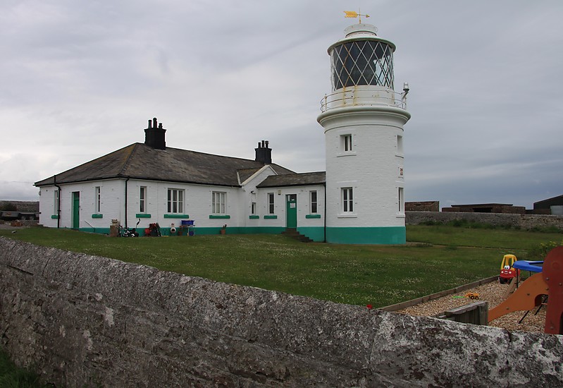St. Bees Lighthouse
Keywords: England;United Kingdom;Irish sea;Whitehaven;Saint Bees