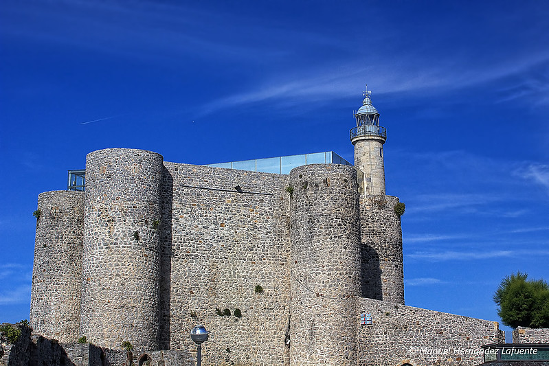Castro Urdiales / Castillo de Santa Ana Lighthouse
Keywords: Bay of Biscay;Spain;Cantabria;Castro Urdiales