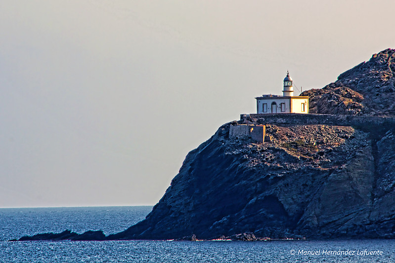 Punta Cala Nans lighthouse
Keywords: Mediterranean sea;Spain;Catalonia;Girona;Cadaqués