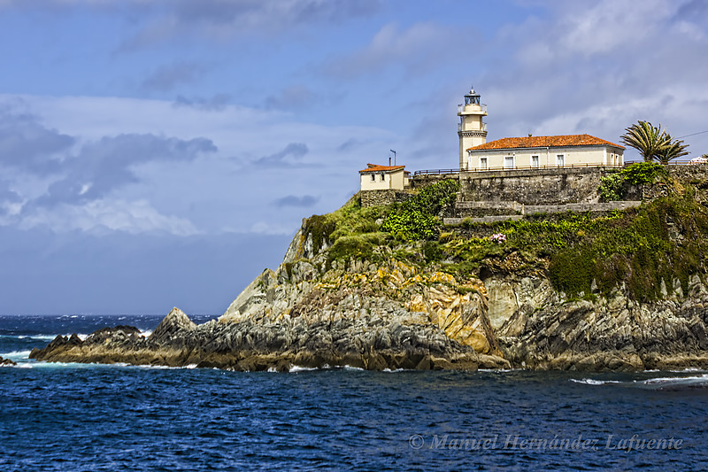 Cudillero / Punta Rebollera Lighthouse
Keywords: Atlantic Ocean;Cantabrian Sea;Spain;Asturias;Cudillero