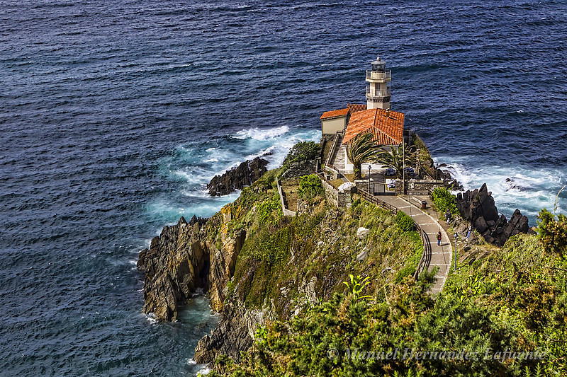 Cudillero / Punta Rebollera Lighthouse
Keywords: Atlantic Ocean;Cantabrian Sea;Spain;Asturias;Cudillero