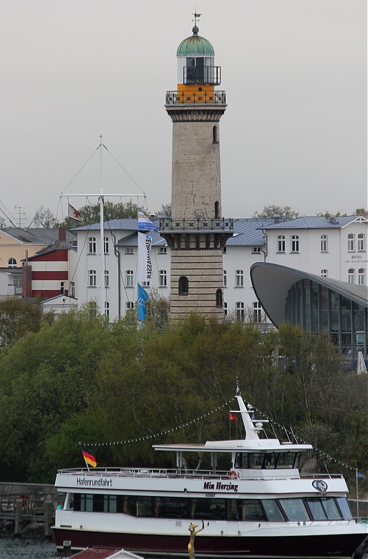 Lighthouse of Warnem?nde
Keywords: Warnemunde;Germany;Baltic sea