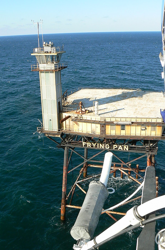 Frying Pan Tower - Light Station
Keywords: North Carolina;United States;Offshore;Atlantic ocean;Aerial