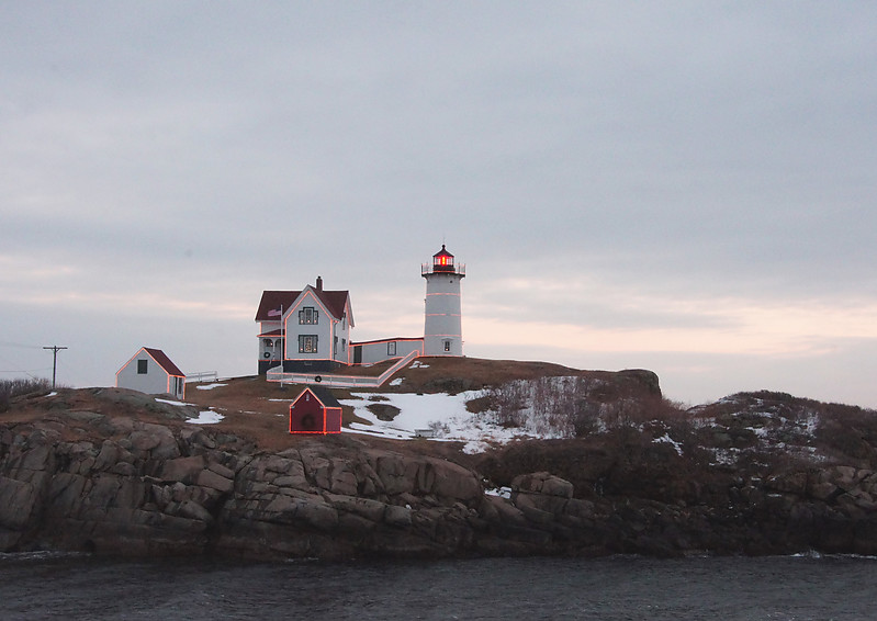 Maine / Cape Neddick (Nubble) Lighthouse
holiday lights                    
Keywords: Maine;United States;Atlantic ocean;Winter
