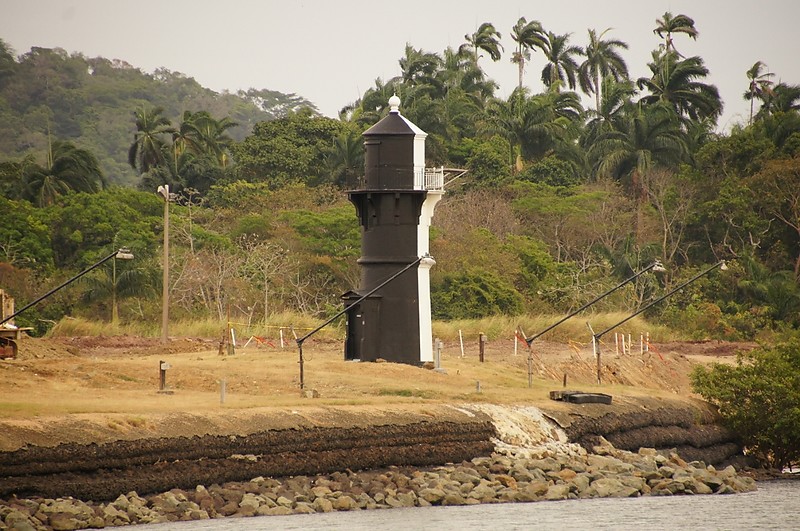 Panama Canal / Balboa (Miraflores) Northbound Front Range lighthouse 
Keywords: Panama Canal;Panama