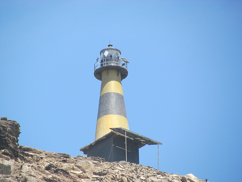 Callao / El Cabezo - Great Almirant Grau Lighthouse
Located at the north of San Lorenzo island, Callao Area in Per?
Keywords: Pacific ocean;Peru;San Lorenzo island;Callao