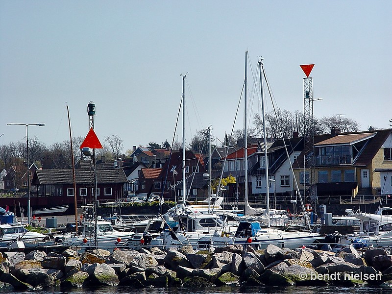 Bornholm / Tejn Harbour range lights
Keywords: Bornholm;Denmark;Baltic sea