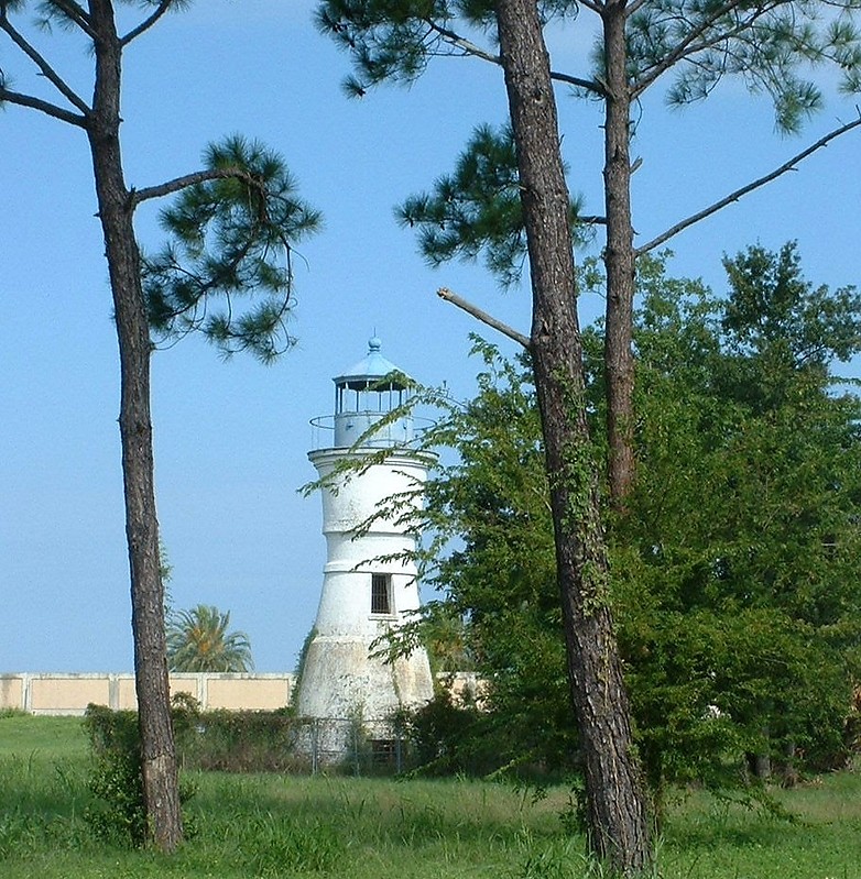 Louisiana / Port Pontchartrain lighthouse
AKA Milneburg, Pontchartrain Beach
Keywords: Louisiana;New Orleans;United States
