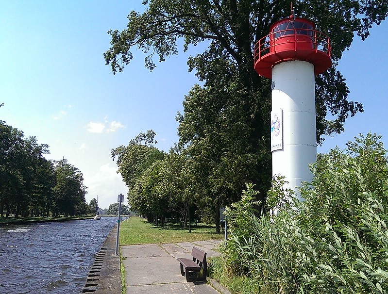Ueckerm?nde / W Mole Root lighthouse
Keywords: Germany;Mecklenburg-Vorpommern;Stettin Bay